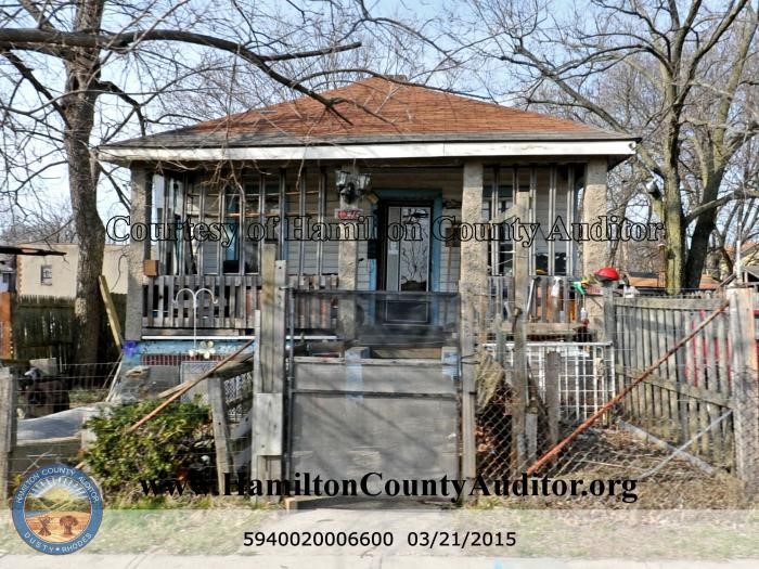 1076 Adams Before 1076 Adams Before