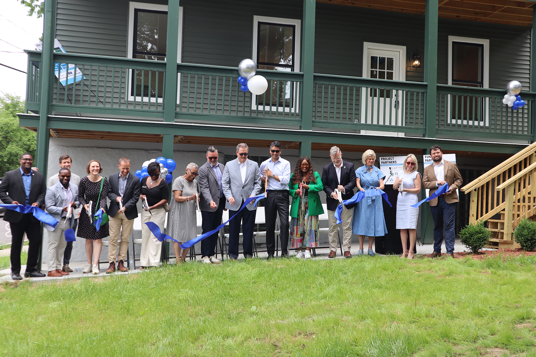 Sedamsville Ribbon Cutting - web